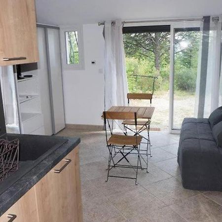 Villa La Lurette, Appartement Et Studio Saint-Étienne-les-Orgues Exteriér fotografie