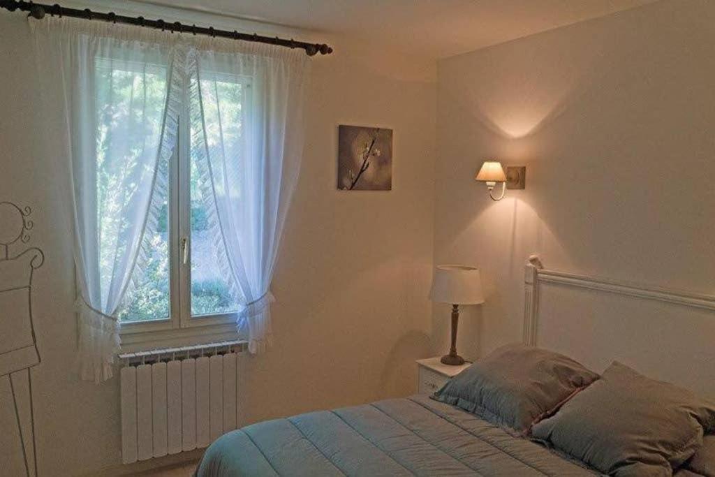Villa La Lurette, Appartement Et Studio Saint-Étienne-les-Orgues Exteriér fotografie