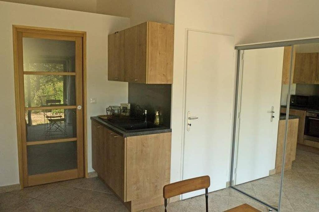 Villa La Lurette, Appartement Et Studio Saint-Étienne-les-Orgues Exteriér fotografie