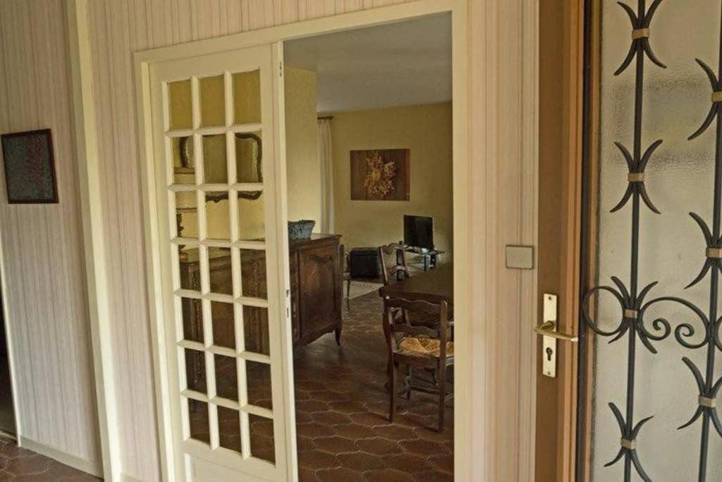 Villa La Lurette, Appartement Et Studio Saint-Étienne-les-Orgues Exteriér fotografie